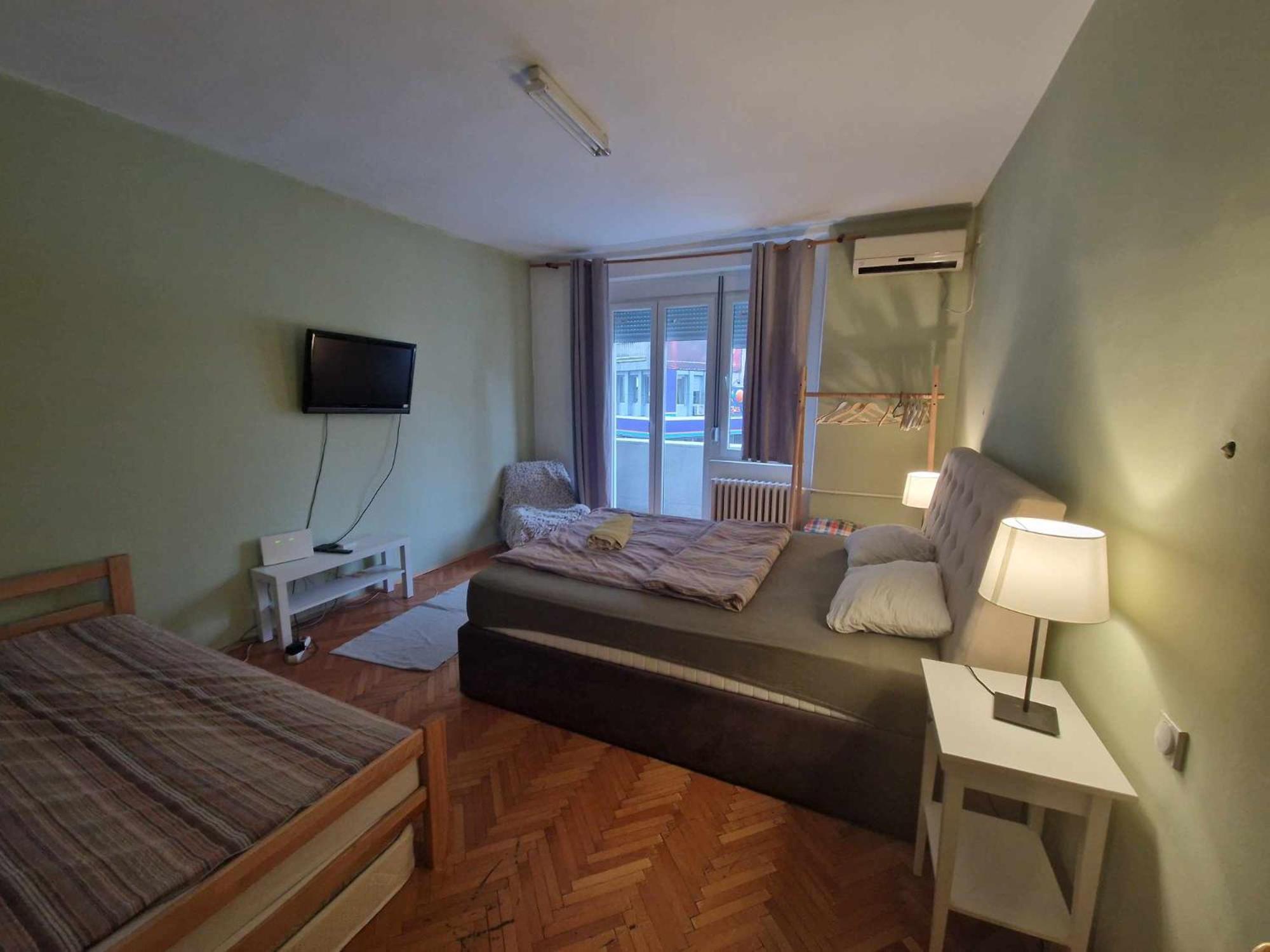 Central Station Private Rooms Belgrado Exterior foto